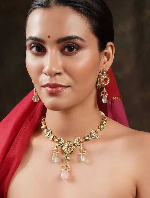 Traditional Kundan Necklace with Earrings