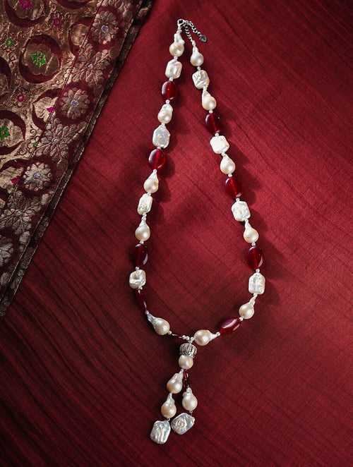 FRESHWATER PEARL AND RED QUARTZ NECKLACE