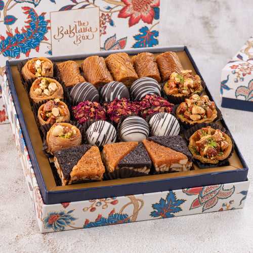 Regalia Gift Box with Baklavas and Indian Sweets
