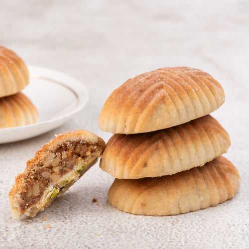 Walnut Maamoul (Arabian Walnut Stuffed Cookies)