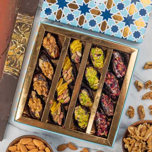 Assorted Flavoured dates Box (16 pieces)