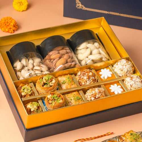 Regal gift hamper with baklavas and dry fruits