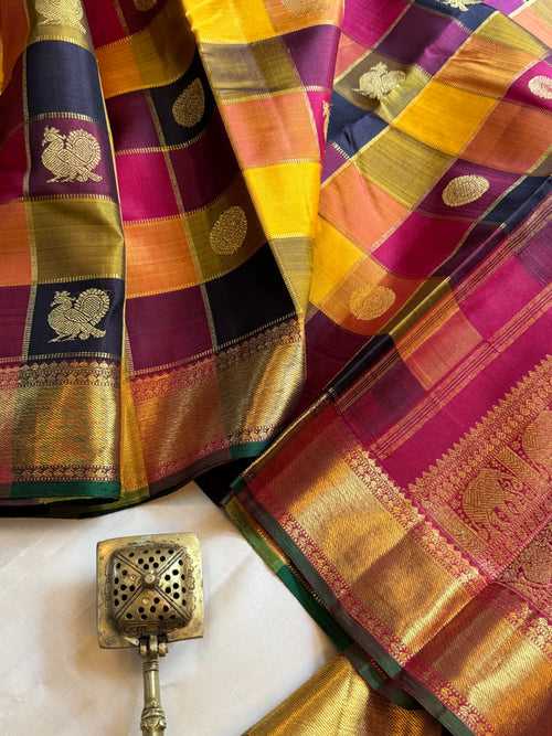 Paalum pazhamum kattam - kanjipuram silk