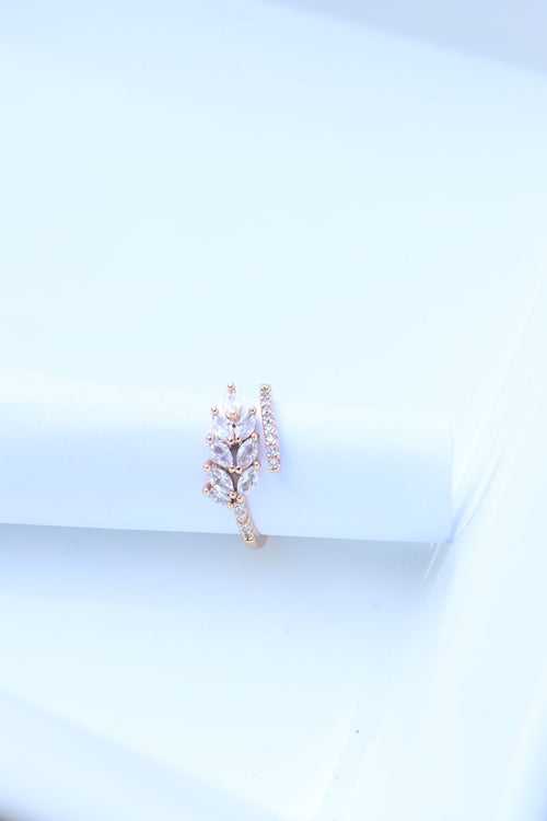 Rosegold AD Leaf Finger Ring