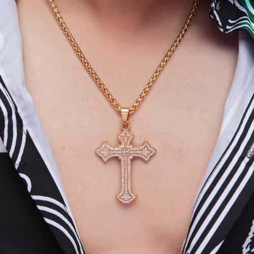 The Gold Cross chain With Diamond Pedant GPCP031