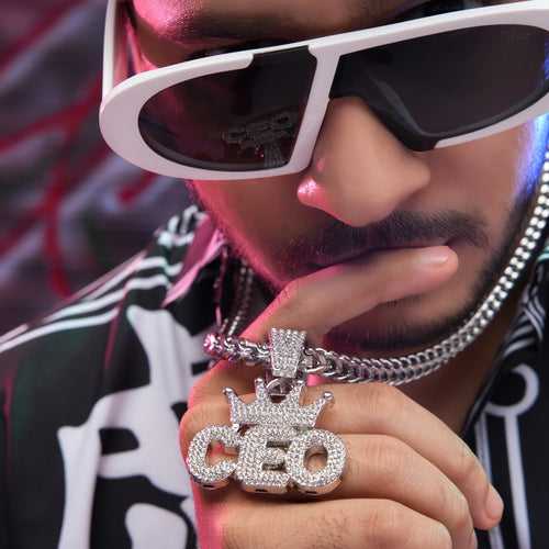 CEO Crown Silver chain With Diamond Pedant SPCP044