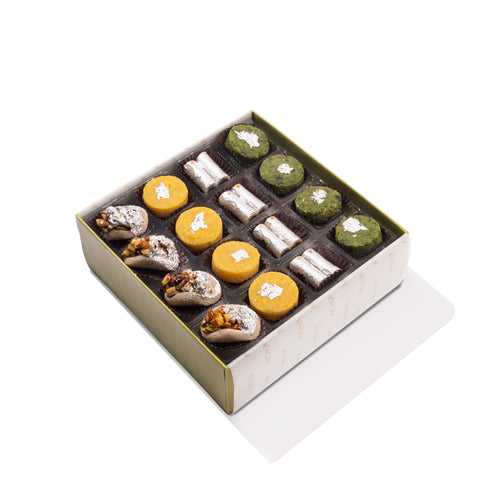 BOX OF 16 - PREMIUM MITHAI