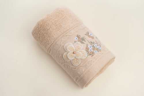 Embroidered Napkin -3D Flower (Beige)