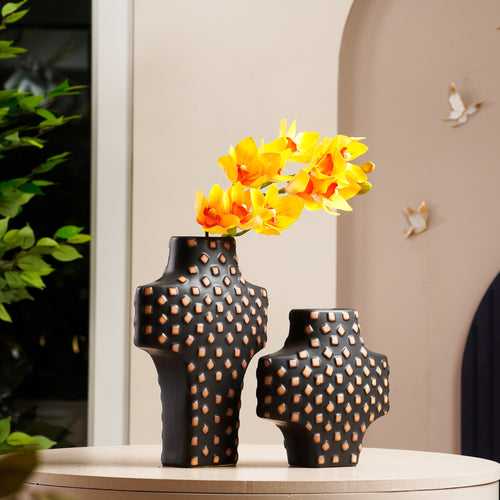 A Royal Stash : Cross Shaped Ceramic Flower Vase