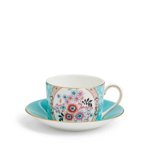 Wedgwood Wonderlust Camellia Set of 2 Teacups and Saucers