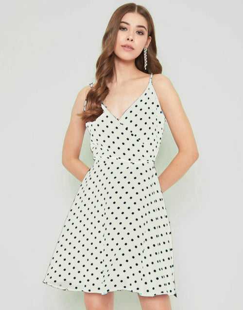 Stylish Isabella Sexy Sleeveless Dress