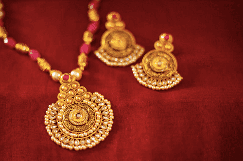 Gayatri Kundan Jewellery