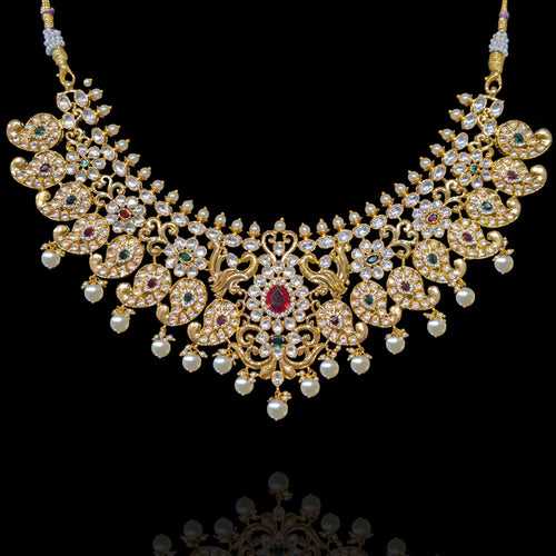Paisley Elegance - A Polki Necklace Design of Timeless Charm
