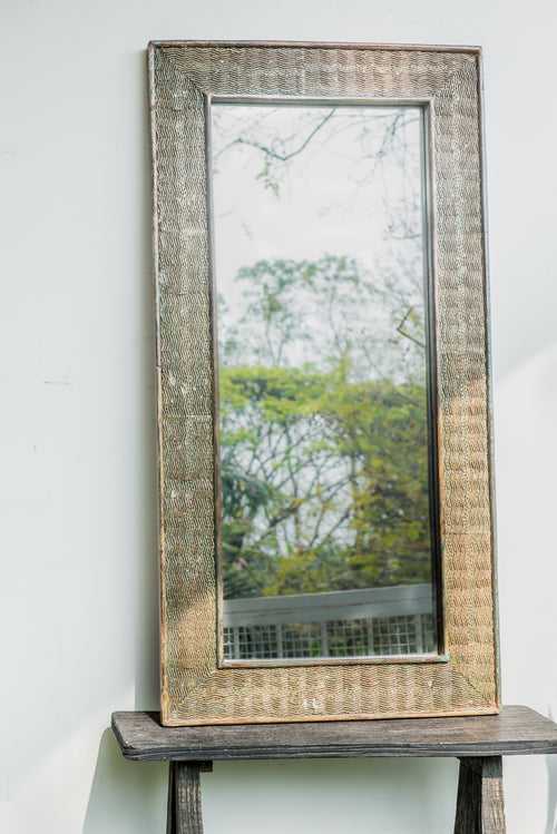 Grooved Mirror