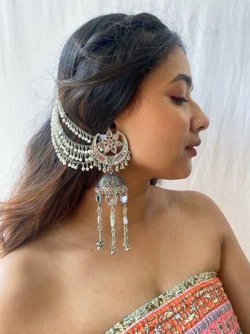 Chand SitaraString Earrings
