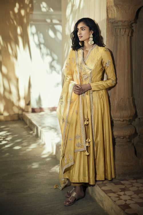 The Vintage Matysa Angrakha Farshi Kalidar in Sunflower