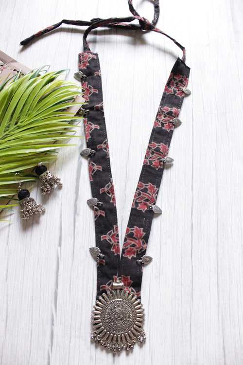 Black and Maroon Block Printed Fabric and Oxidised Metal Pendant Collar Necklace Set