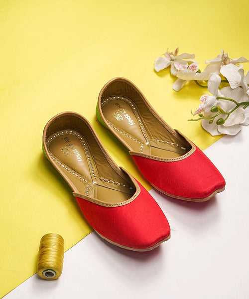 Colours Of Toli Jutti Genuine Leather Footwear