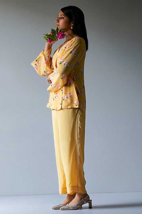 Yellow Crepe Silk Printed Co-ord Set With Detailing Lace Work on Bottom Seam Line