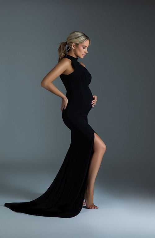 Designarche Black Bodycon Maternity wear gown, best for the maternity photoshoot and Baby Shower.