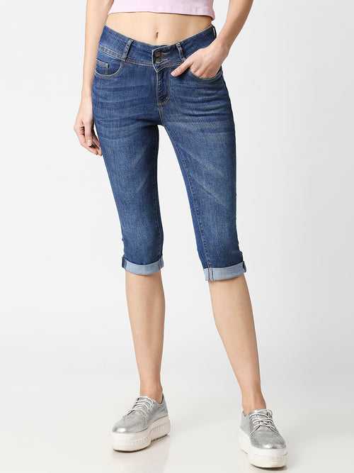 Women Blue Mid-Rise Slim Capri