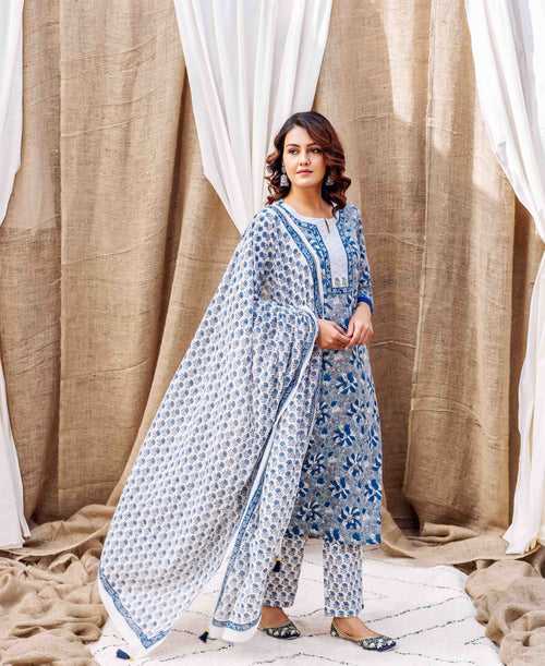 White and Blue Kota Doriya Dupatta