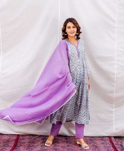 Lavender Plain Organza Dupatta