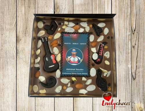 Customized chocolate for corporate gifting .