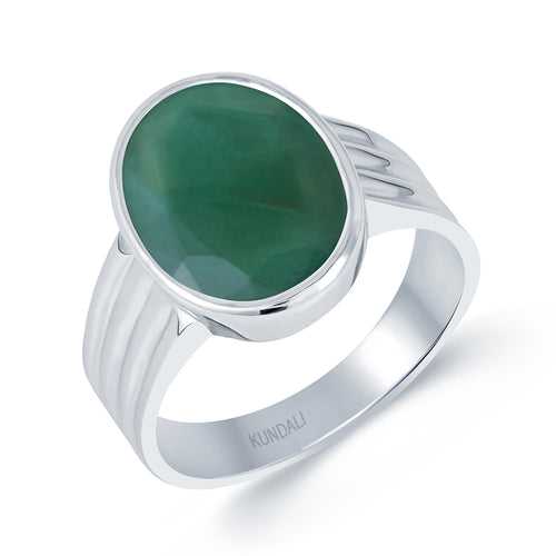Stellar Emerald (Panna) silver ring