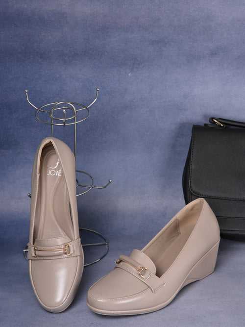 Women Taupe Solid Loafers