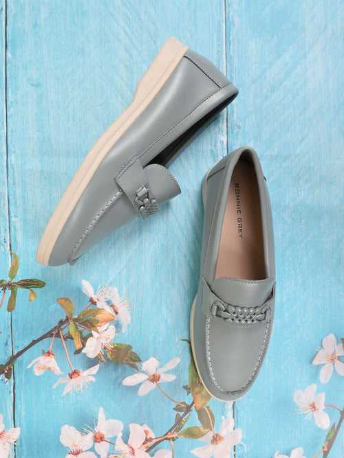 Women Teal Solid Loafers