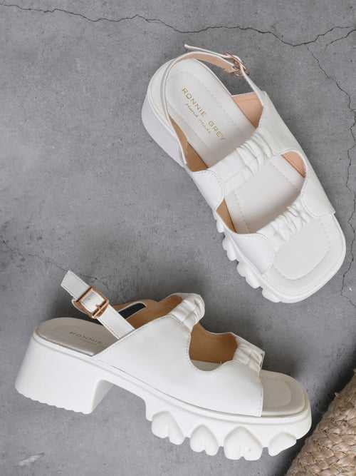 Women White Solid Backstrap Sandals