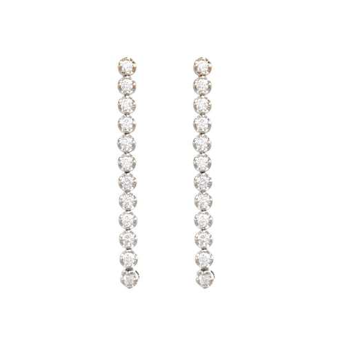 Lovely Spark 18Kt Dangle Diamond Earrings