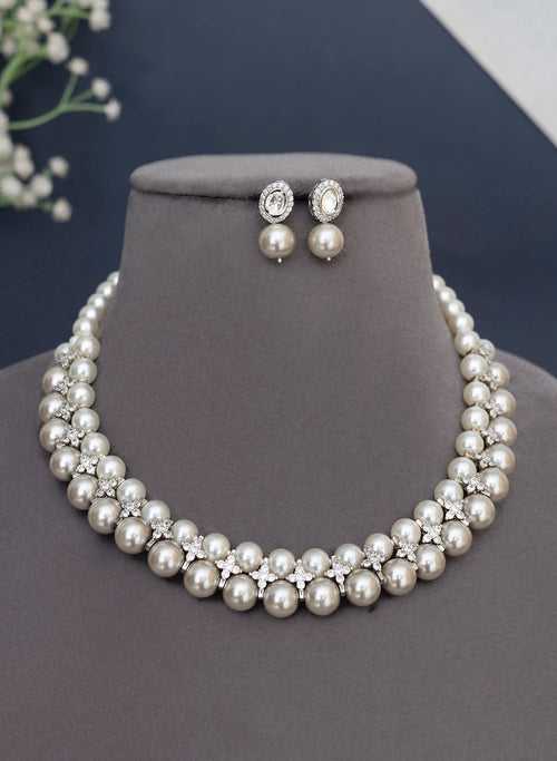 Purvana Pearl Necklace set