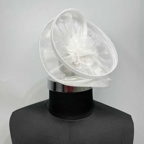 Twisted White Flower and Pearls Fascinator