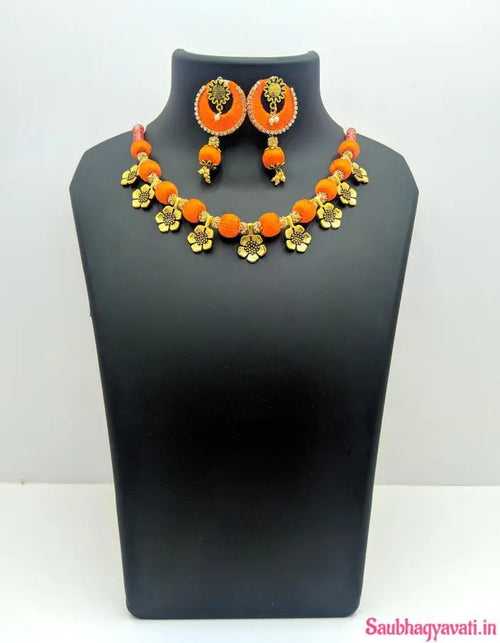 Orange Beads Short Silk Thread Necklace with Flower Pendent Design