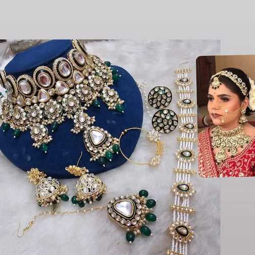 Green Kundan Choker Necklace Set: Elevate Your Style with Timeless Charm