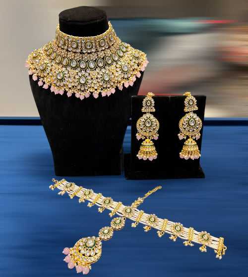 Light Pink Kundan Jewelry Collection: Exquisite Copper-Based Pieces in Subtle Elegance