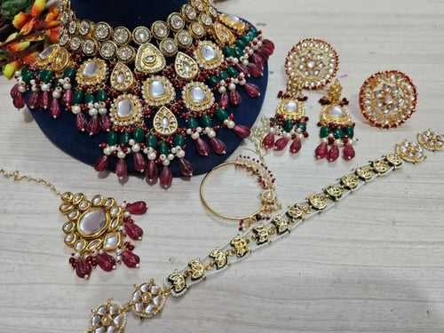 Radiant Royalty: Exquisite Kundan Choker Necklace Set for Timeless Elegance