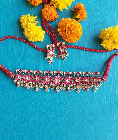 RUBEENA. The kundan and pink stone neckace set .
