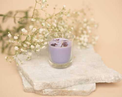 🎁 Lavender Scented Amethyst Candle (100% off)