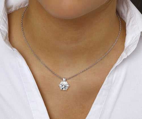 3 ct solitaire pendant with chain 🫶🏻