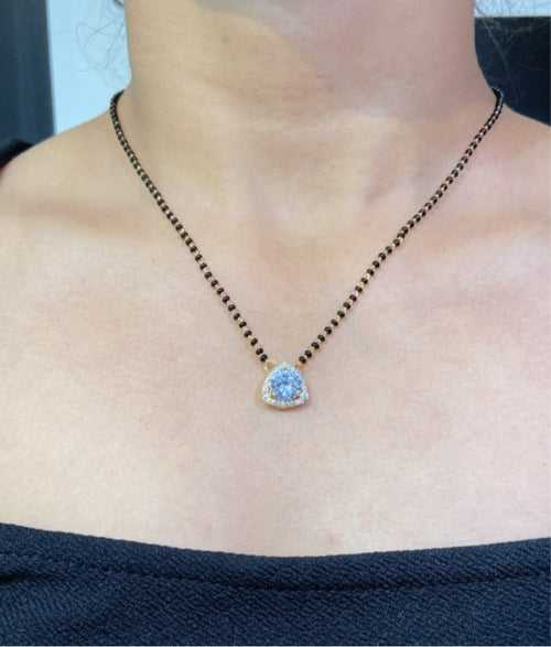 TRIANGLE HALO MANGALSUTRA