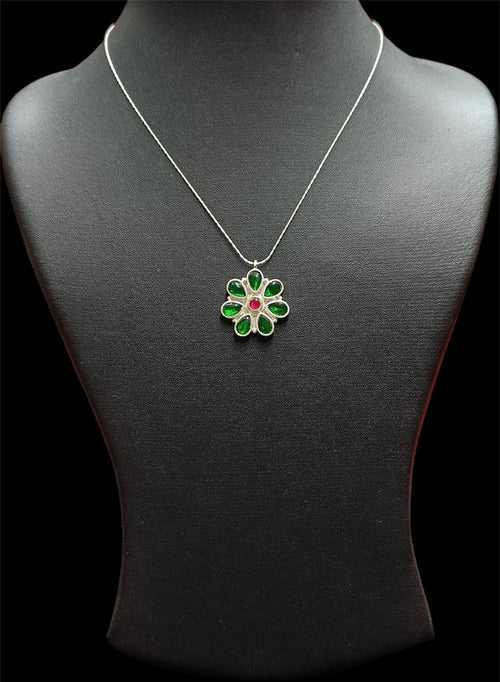 Kundan Flower Delicate Necklace