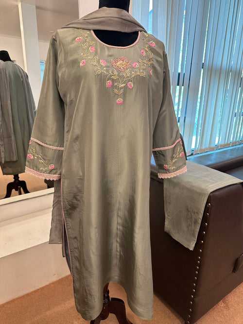 Handwork upada silk 3 piece suit pbks794