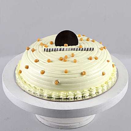 Pleasant Vanilla Cream Cake