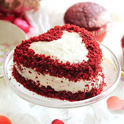 Heart-shaped Red Velvet Cake