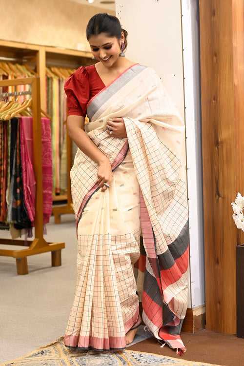 Off White Woven Design Pure Cotton Taant Handloom Saree