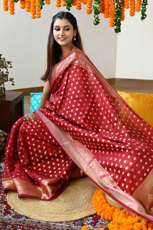 Asthetic Maroon Pure Maheshwari Saree With Zari Pallu And Borders