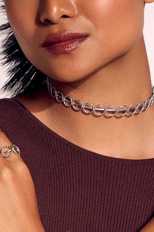 Silver Polished Noor Hand-Hugging Choker